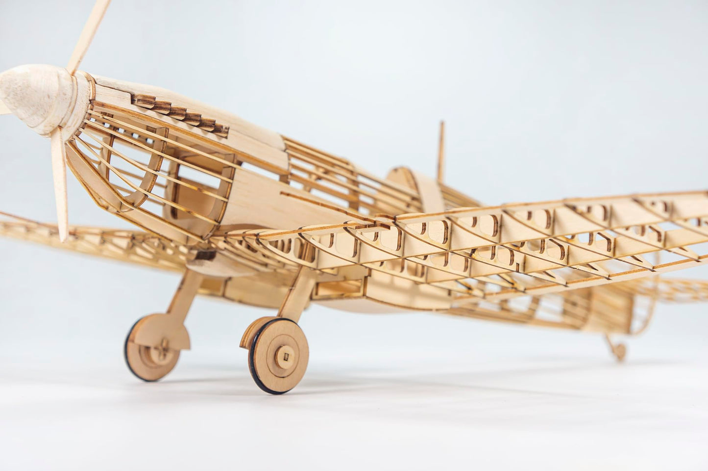 3D Wooden Puzzles DIY Spitfire Fighter Model Aircraft 1:25, Laser Cut Balsa Wood Model Airplane Kits to Build for Adults, Wooden Models Airplane Jigsaw Puzzles for Home Decoration Birthday Gift