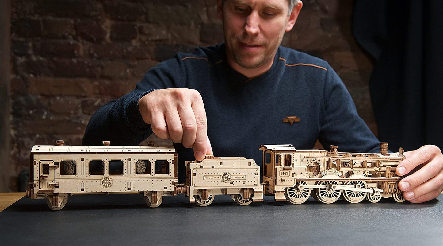 UGEARS Harry Potter Hogwarts Express 3D Puzzles for Adults to Build - Model Kits for Building Model Train Set - 3D Wooden Puzzle Includes Train, Tracks, Tender, Carriage and 3 Figurines