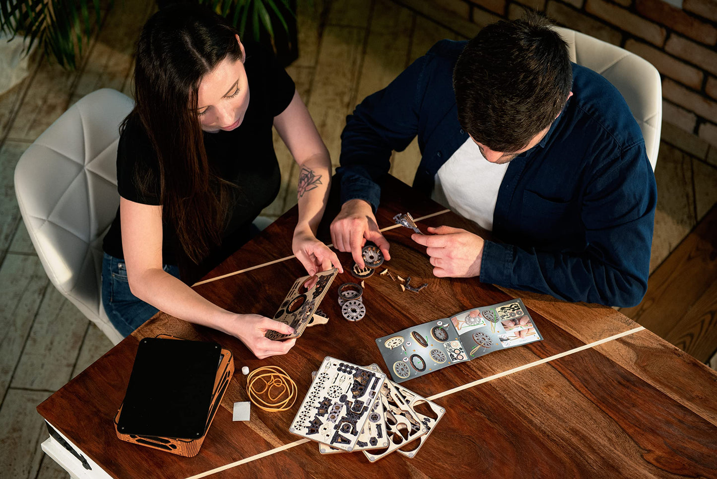 WOODEN.CITY Cruiser V‑Twin LE Mechanical Motorcycle Model Kit, 3D Puzzles for Adults – Motorcycle Puzzle for Adults and Teens; Build a Wooden Bike and Enjoy a Unique Gift