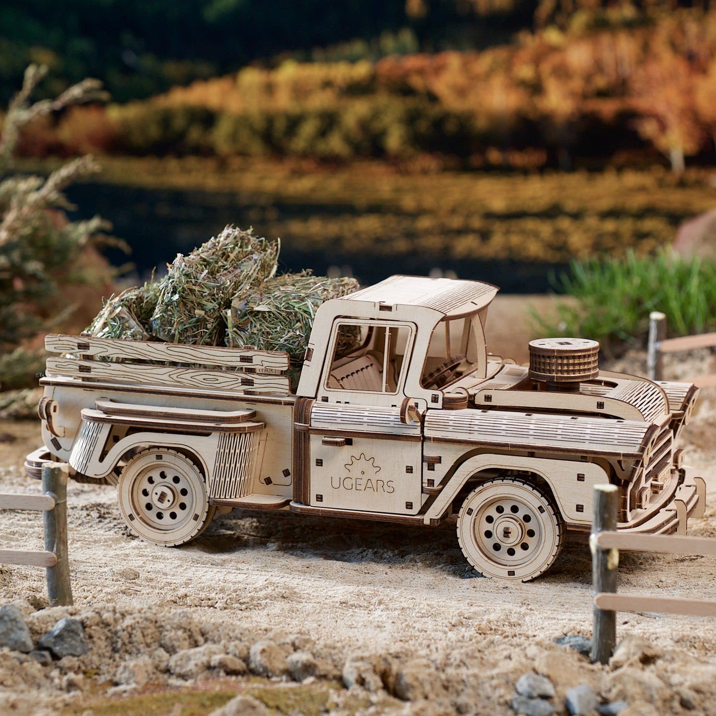 UGEARS Wooden 3D Puzzles for Adults - Pickup Lumberjack Model Car Kits 3D Puzzle Adult Crafts - Wooden Puzzles for Adults Mechanical Truck Puzzle Model Kit - Retro Chevrolet 3100 Inspired - 460 Pcs