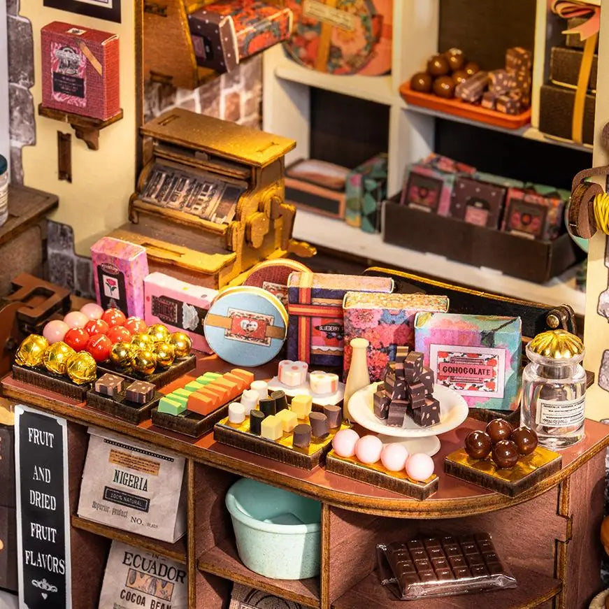 ROBOTIME 3D Wooden Dollhouse Kit  Unique Gift Home Decoration Ornament DIY Challenging Miniature House Craft for Adults Teens