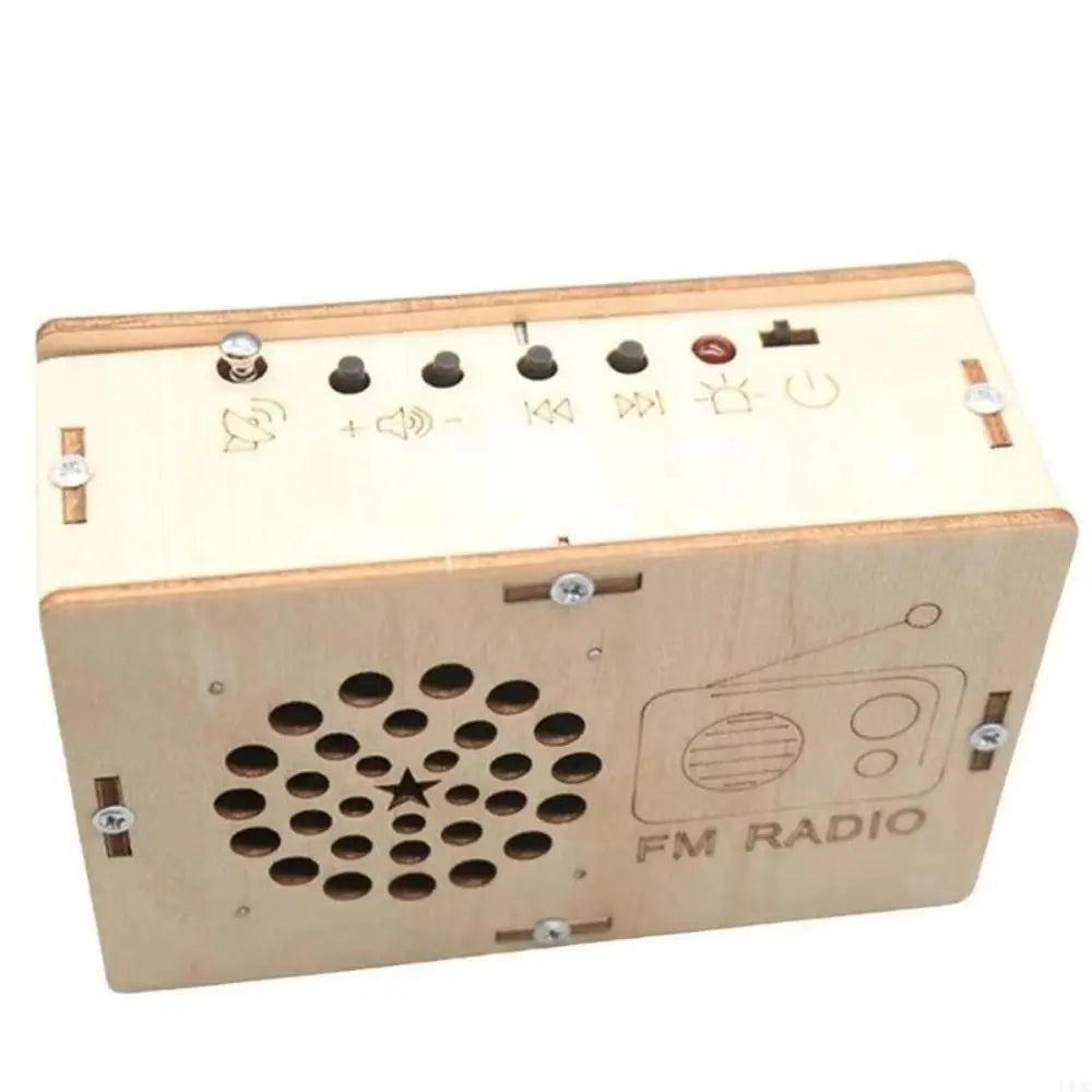 Handmade DIY DIY FM Radio Manual Assembly Steam Model Science Education Radio Power Bank Multifunctional