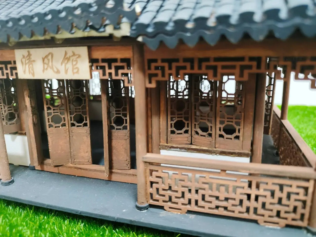 1:50 Scale Chinese Ancient Wooden House Model Kit – DIY Miniature Architecture Building Set for Home Decoration, Desk Display