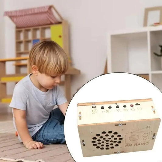Handmade DIY DIY FM Radio Manual Assembly Steam Model Science Education Radio Power Bank Multifunctional